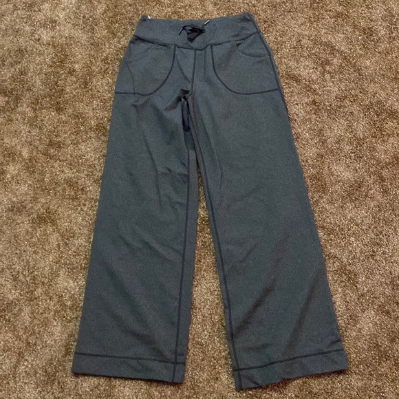 Yoga pants - Picture 1 of 2